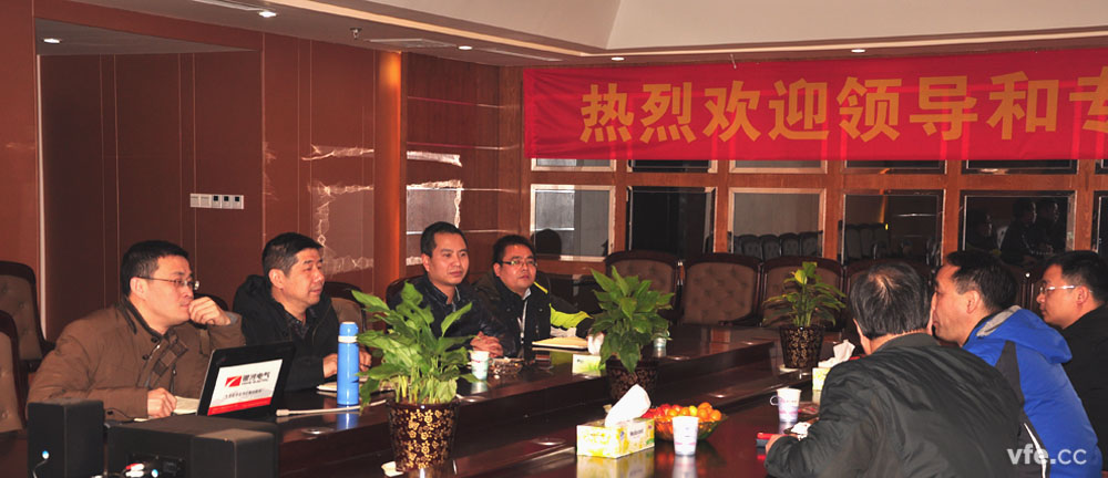 全国电磁计量技术委员会邵海明秘书长在湖南省计量检测研究院李庆先副院长的陪同下,莅临银河电气指导工作 全国电磁计量技术委员会邵海明秘书长在湖南省计量检测研究院李庆先副院长的陪同下,莅临银河电气指导工作