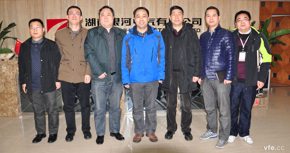 全国电磁计量技术委员会邵海明秘书长在湖南省计量检测研究院李庆先副院长的陪同下,莅临银河电气指导工作 全国电磁计量技术委员会邵海明秘书长在湖南省计量检测研究院李庆先副院长的陪同下,莅临银河电气指导工作