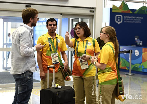 子夜无人免费观看