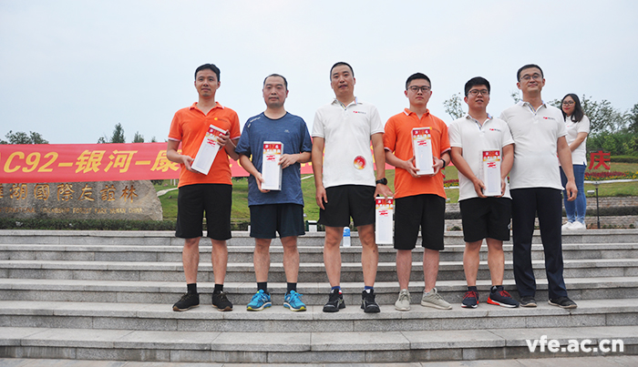 赢得比赛 赢得比赛