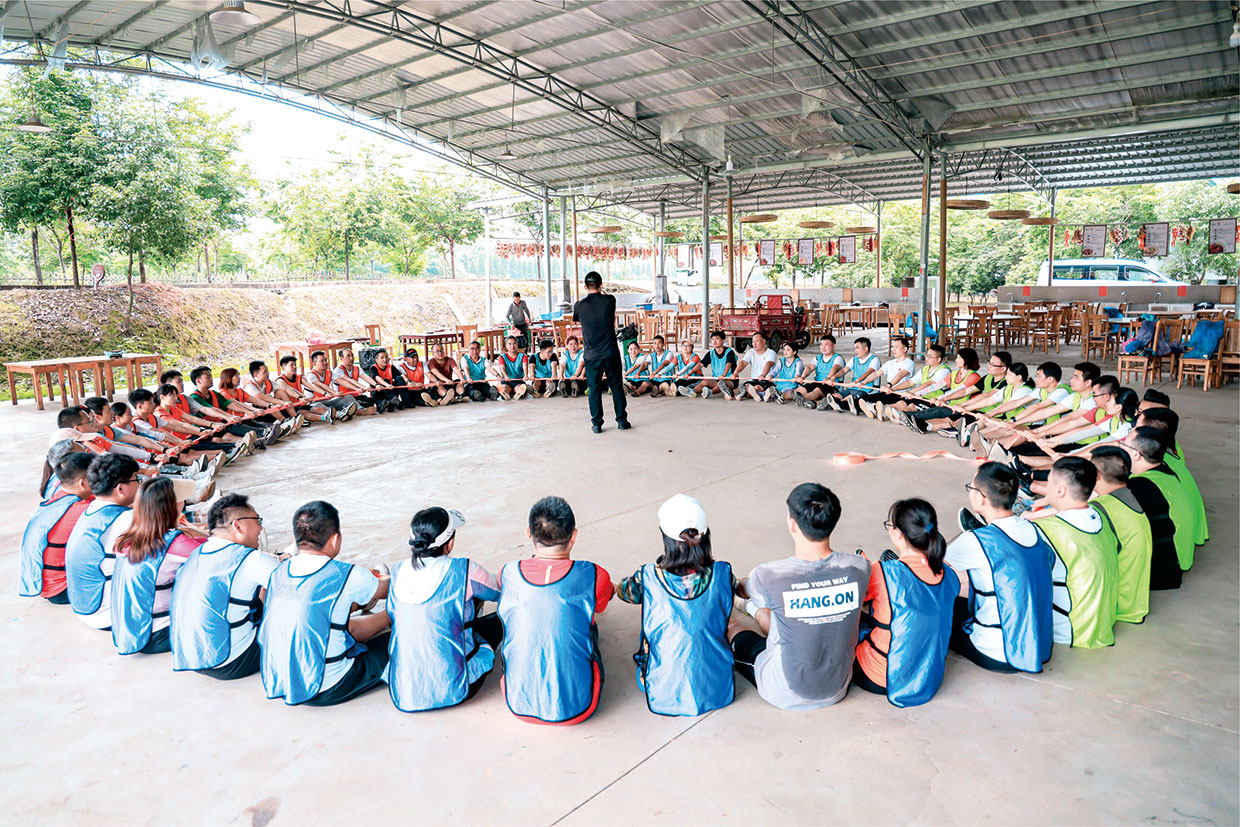 凝聚青春力量，奋斗最美时光——力量，力量，团队力量