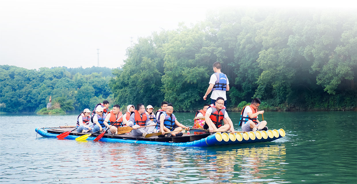 子夜无人免费观看
