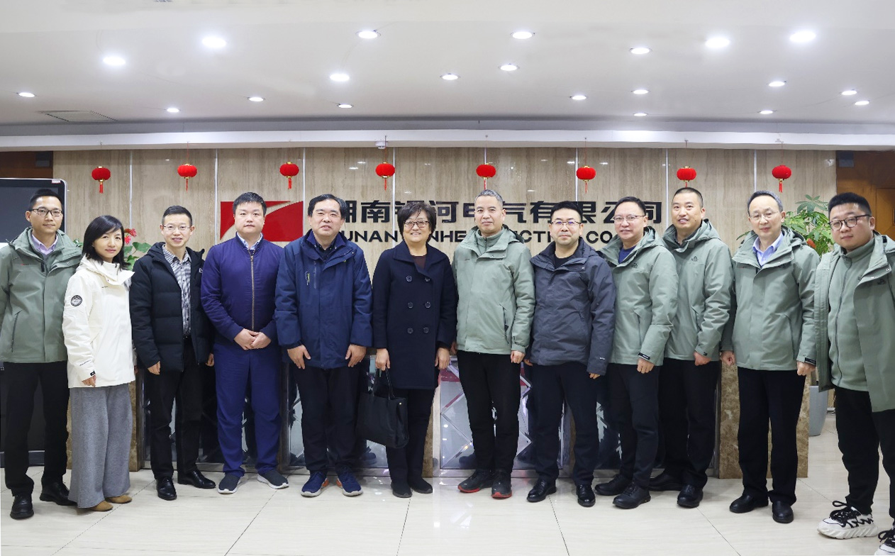 威胜集团访问子夜无人免费观看