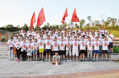 十年相约，奔跑的银河电气